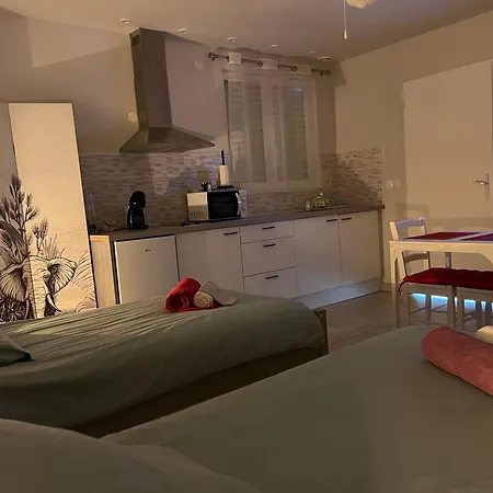 Joli Proche Cnpe Du Blayais Apartamento Saint-Aubin-de-Blaye